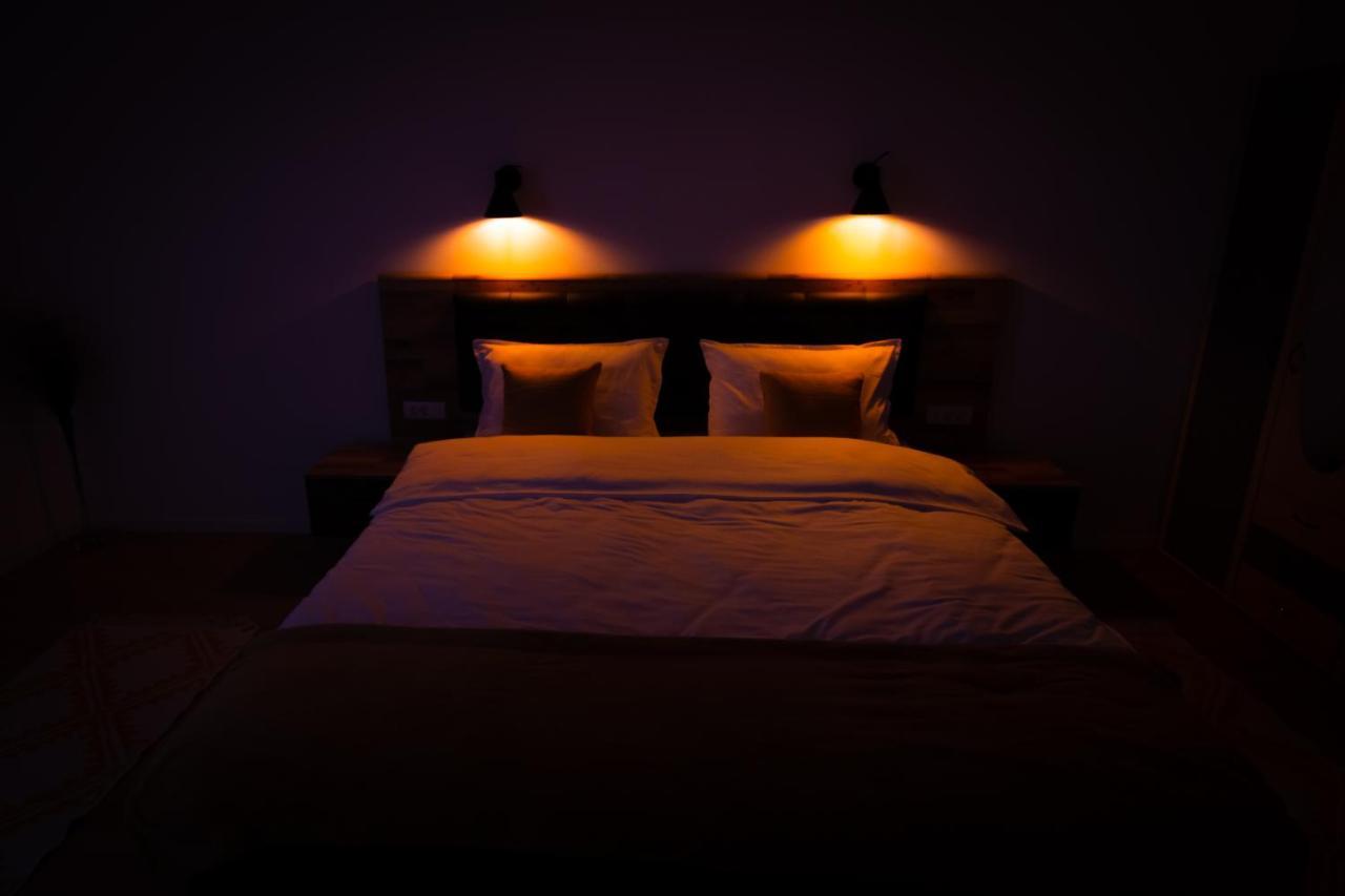 Urban Six Apartments Fagaras Luaran gambar